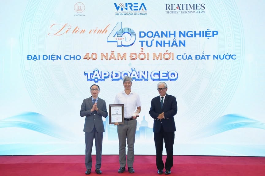 CEO GROUP ĐƯỢC VINH DANH TRONG TOP 40 DOANH NGHIỆP TƯ NHÂN TIÊU BIỂU ĐẠI DIỆN 40 NĂM ĐỔI MỚI - Tập đoàn CEO