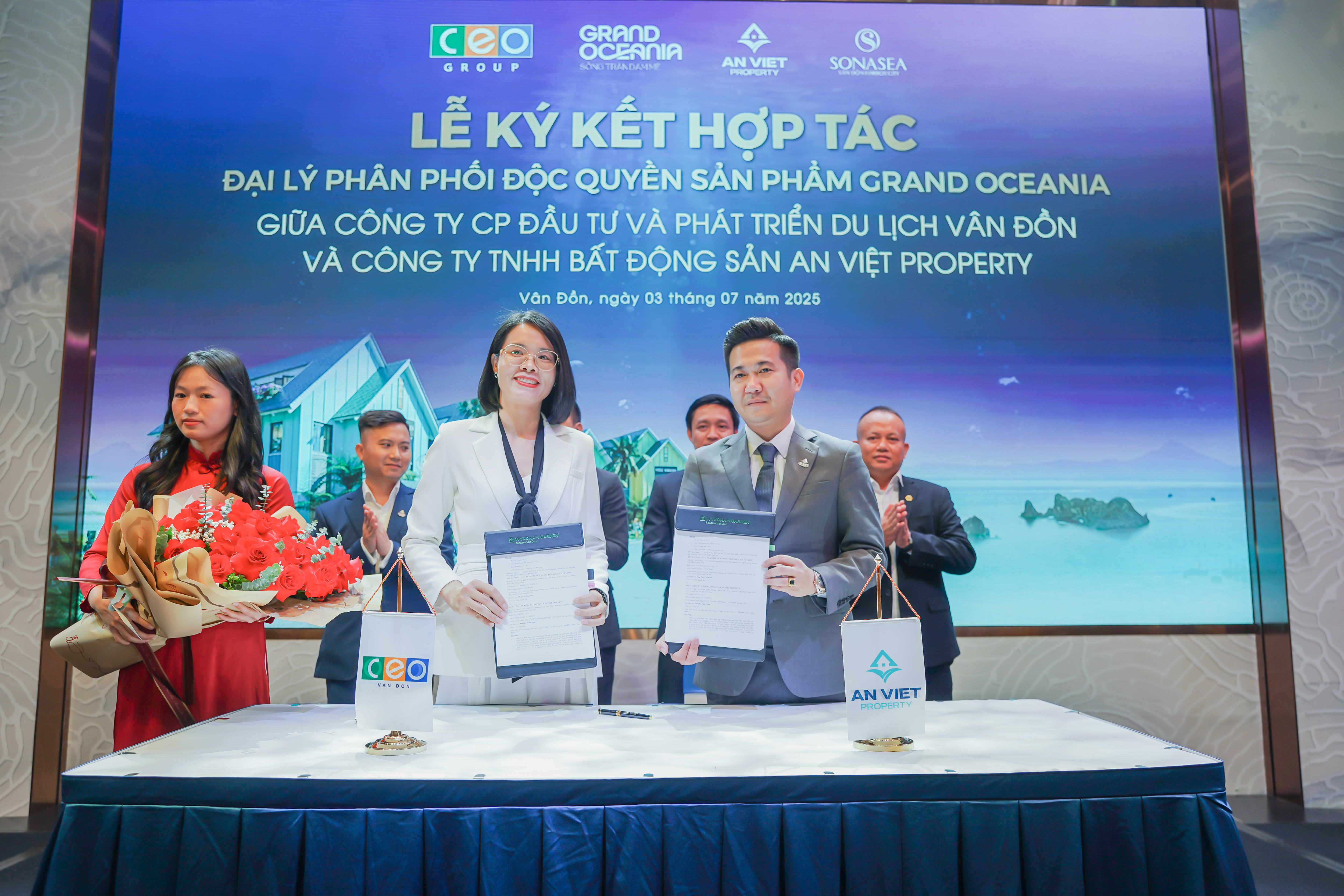 LỄ KÝ KẾT HỢP TÁC ĐẠI LÝ PHÂN PHỐI ĐỘC QUYỀN SẢN PHẨM GRAND OCEANIA TẠI VÂN ĐỒN - Tập đoàn CEO